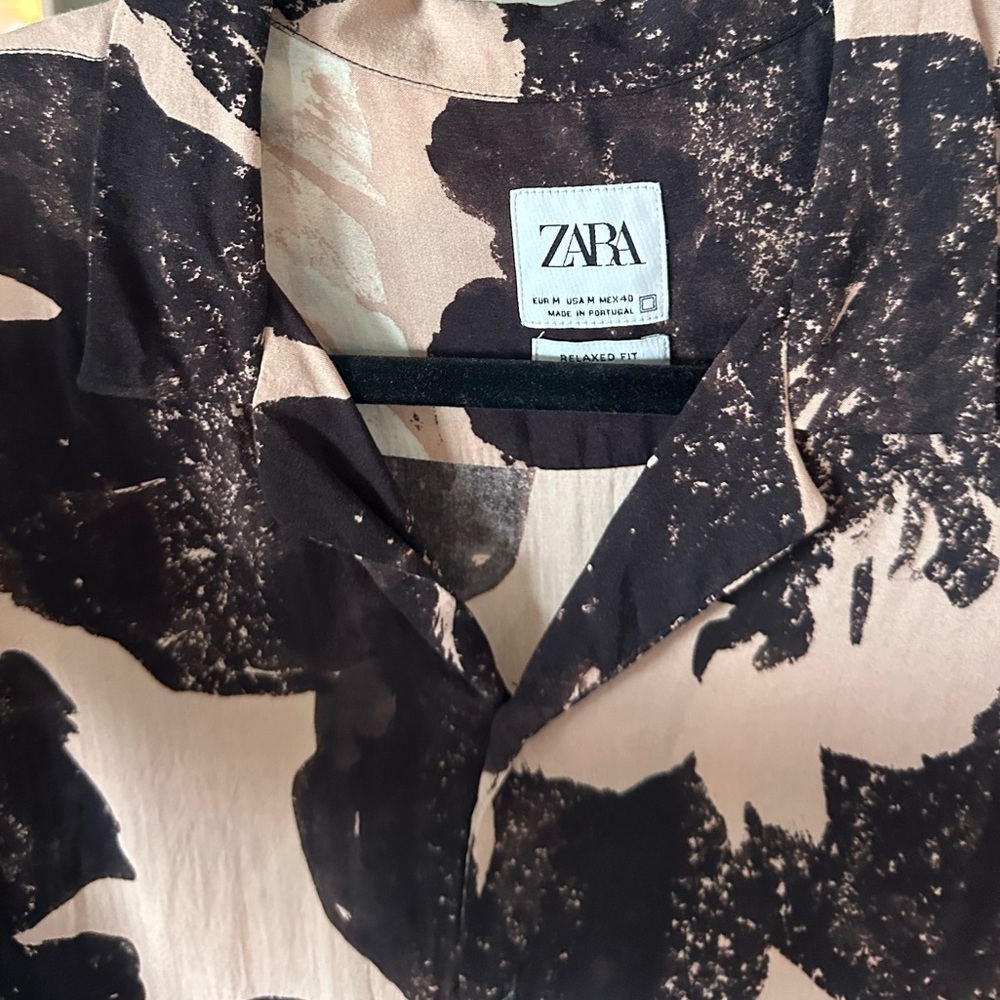 zara button down - Picture 2 of 3